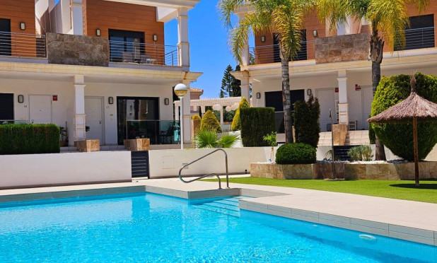 Villa - Revente - Ciudad Quesada - C-39092