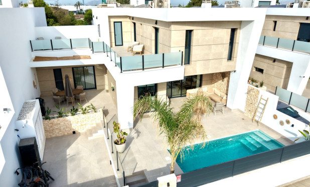 Villa * - Revente - Dolores - Dolores