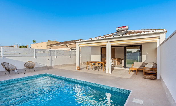 Villa - Revente - Torrevieja - C-19339