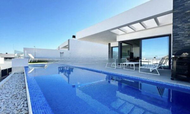 Villa - Wiederverkauf - Ciudad Quesada - Altos del golf i