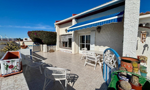 Villa - Wiederverkauf - Ciudad Quesada - C-61260