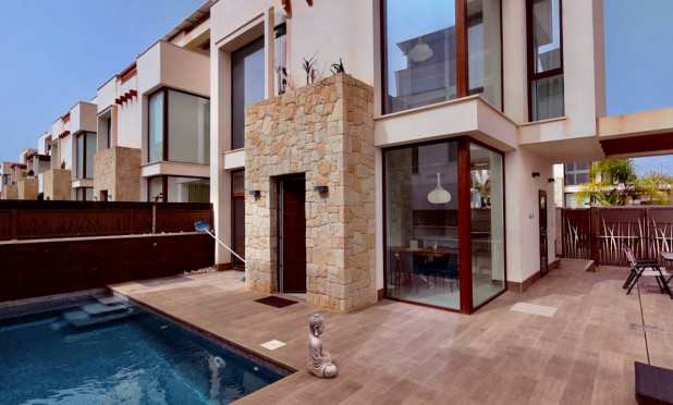 Villa - Wiederverkauf - Ciudad Quesada - Rojales