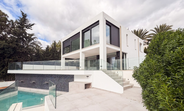 Villa - Wiederverkauf - El Campello - Coveta Fuma