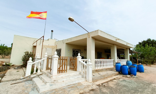 Villa - Wiederverkauf - Hondón de los Fráiles - Hondón de los Fráiles