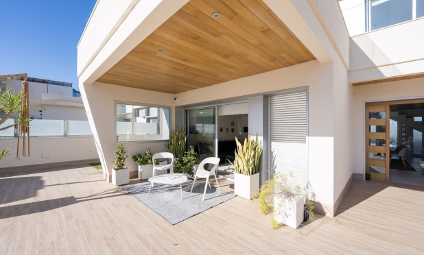 Villa - Wiederverkauf - Orihuela Costa - Cabo Roig