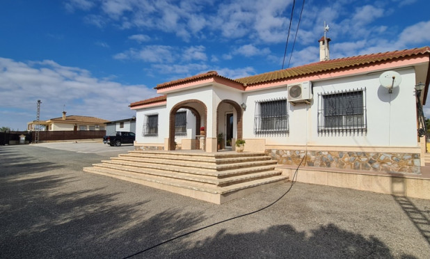Villa - Wiederverkauf - Orihuela - La Matanza