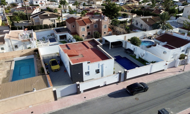 Villa - Wiederverkauf - Rojales - Ciudad Quesada