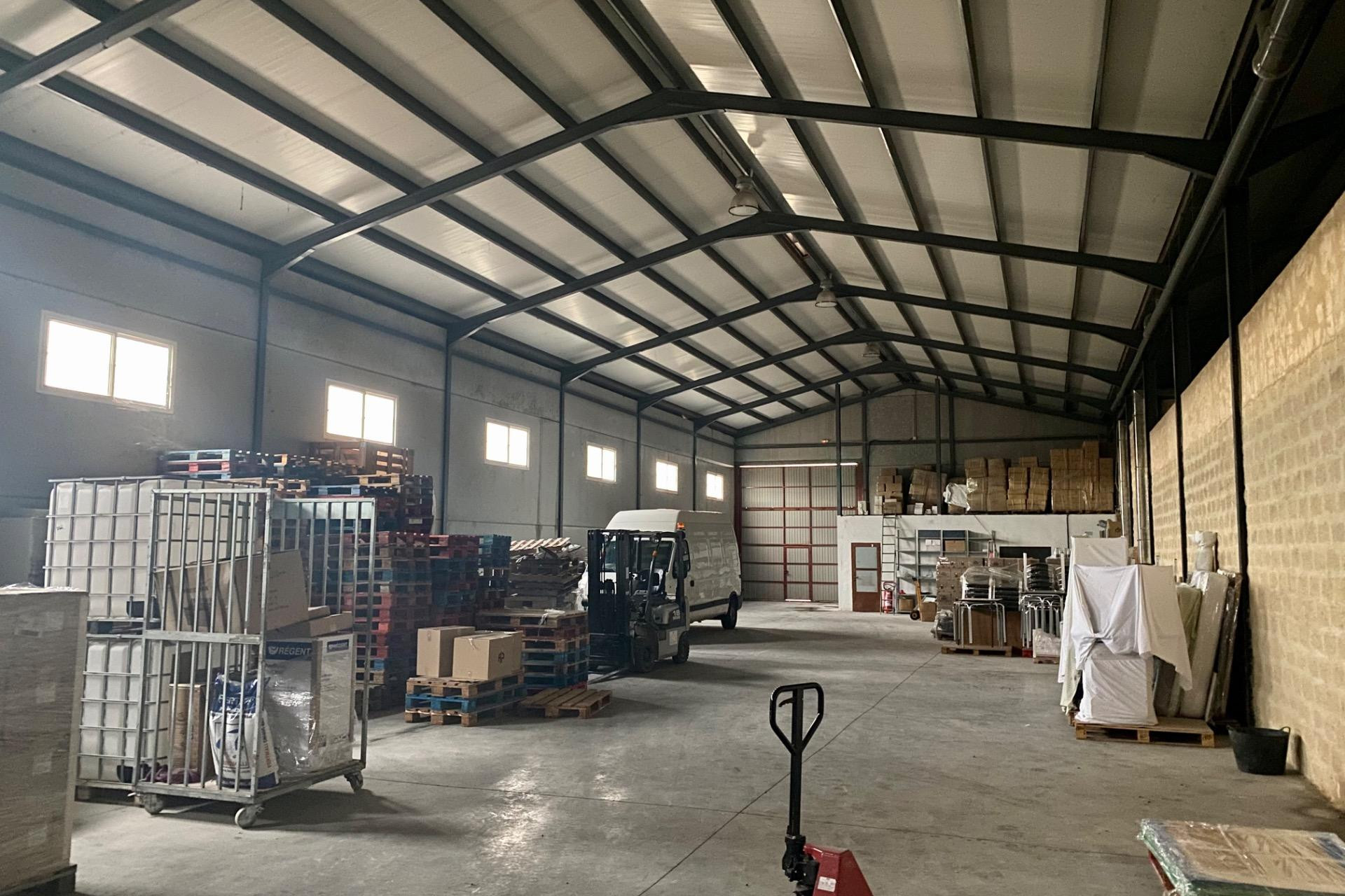 Wiederverkauf - Cellar - Albacete