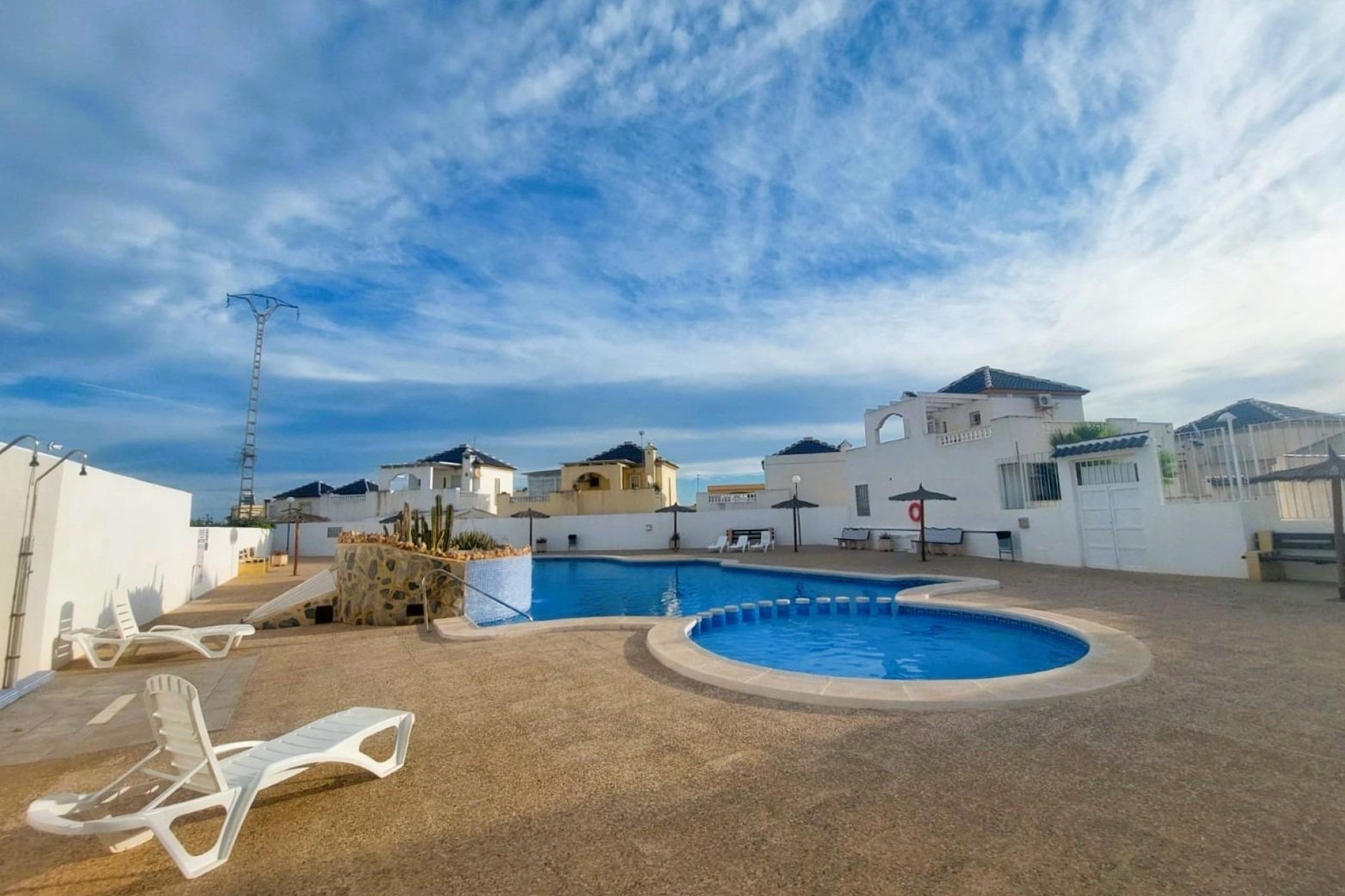 Wiederverkauf - Chalet - Torrevieja - Los Balcones - Los Altos del Edén