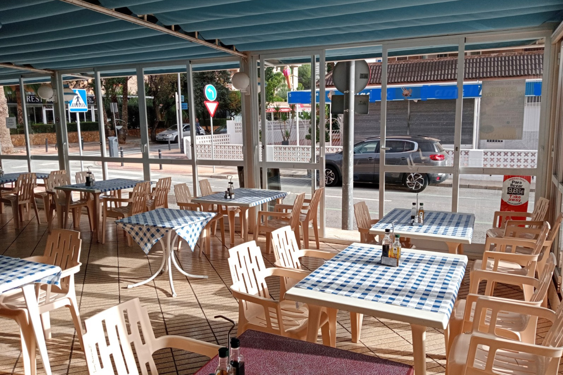 Wiederverkauf - Commercial - Benidorm - Zona de Poniente