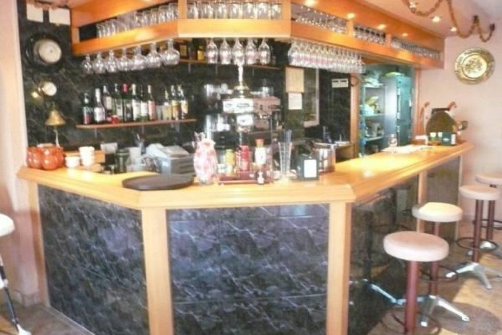 Wiederverkauf - Commercial premises - Torrevieja - Acequion