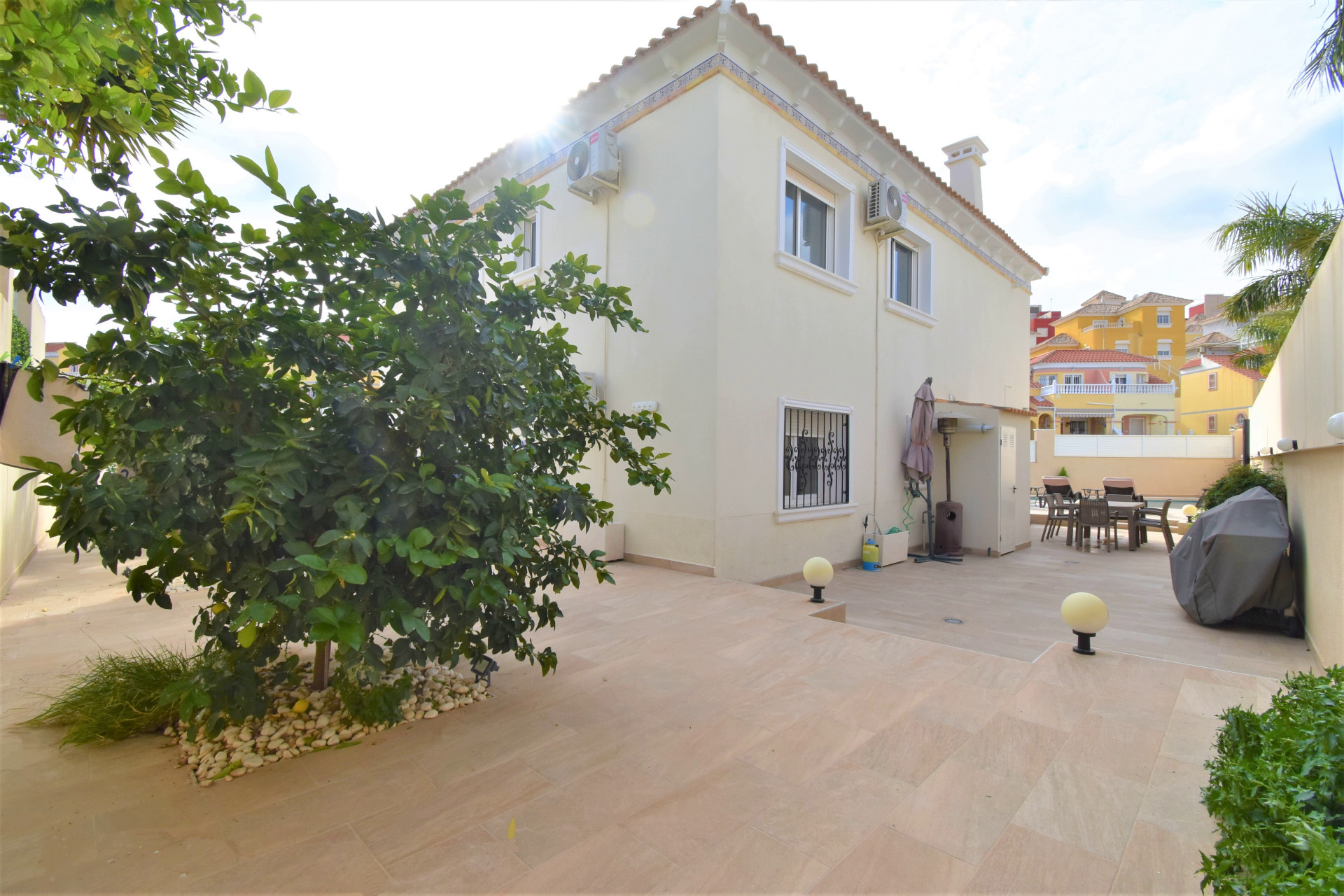 Wiederverkauf - Detached Villa - Orihuela Costa - Villamartin