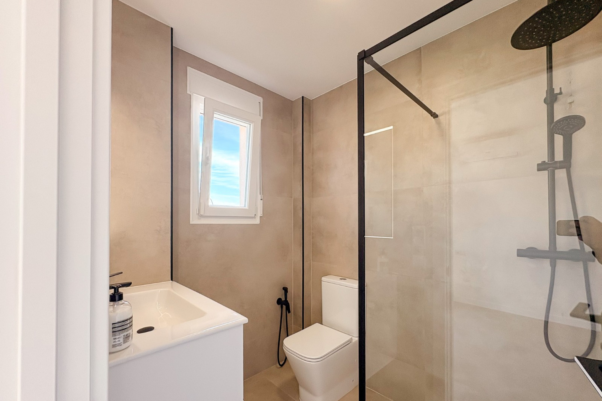 Wiederverkauf - Semi-detached villa - El Campello - Pueblo Acantilado - Venta Lanuza
