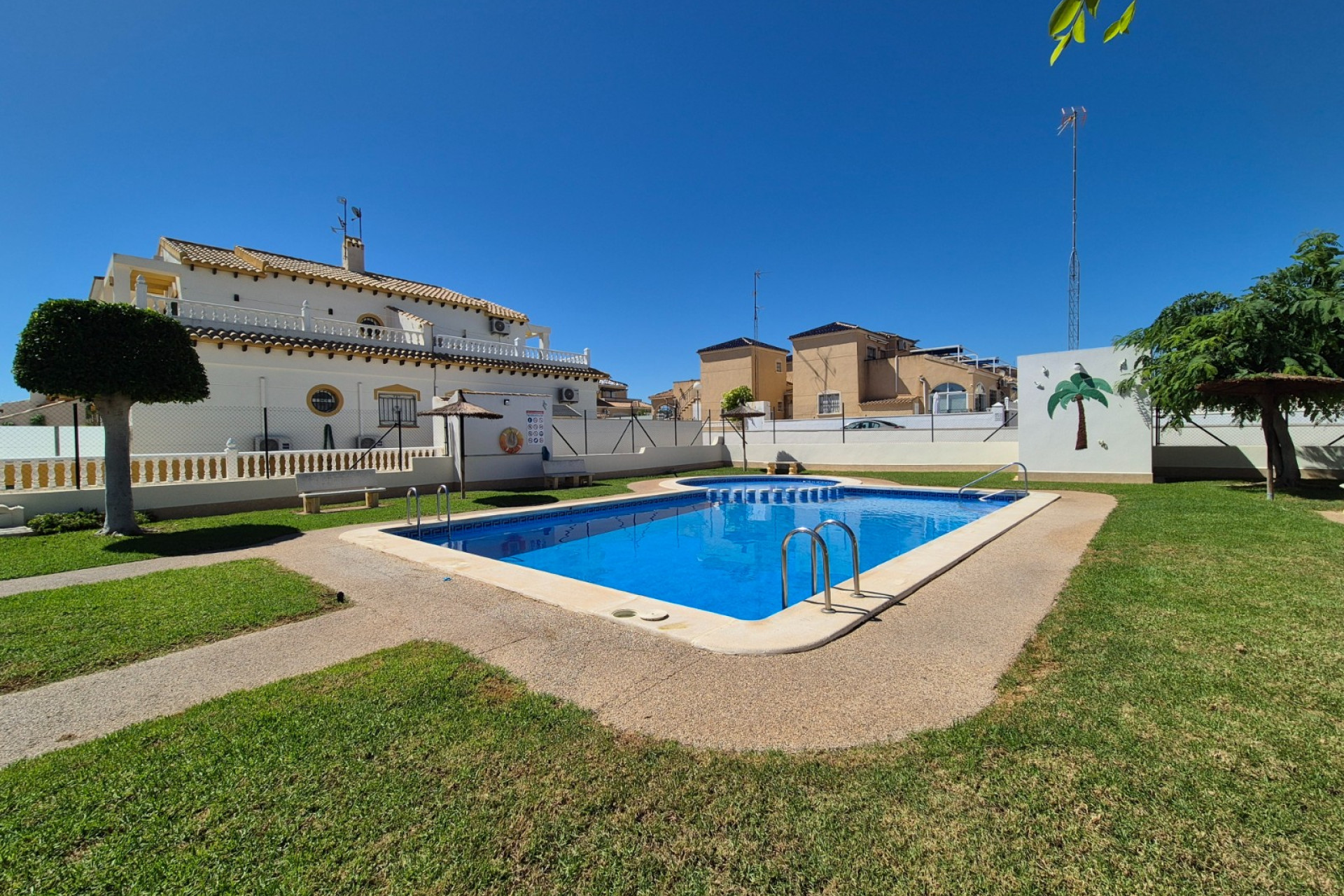 Wiederverkauf - Stadthaus - Alicante - La Florida
