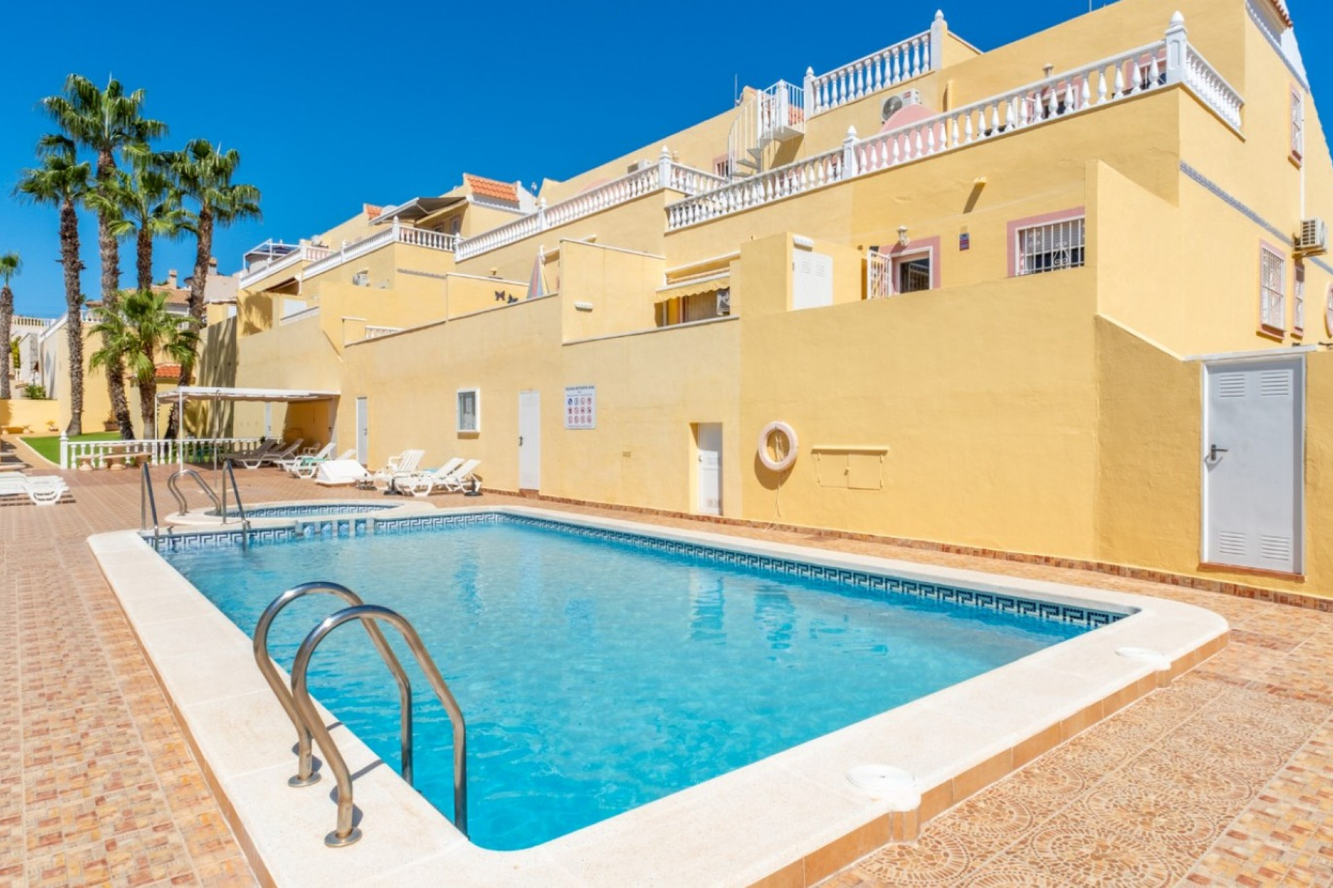 Wiederverkauf - Stadthaus - Orihuela Costa - Las Filipinas