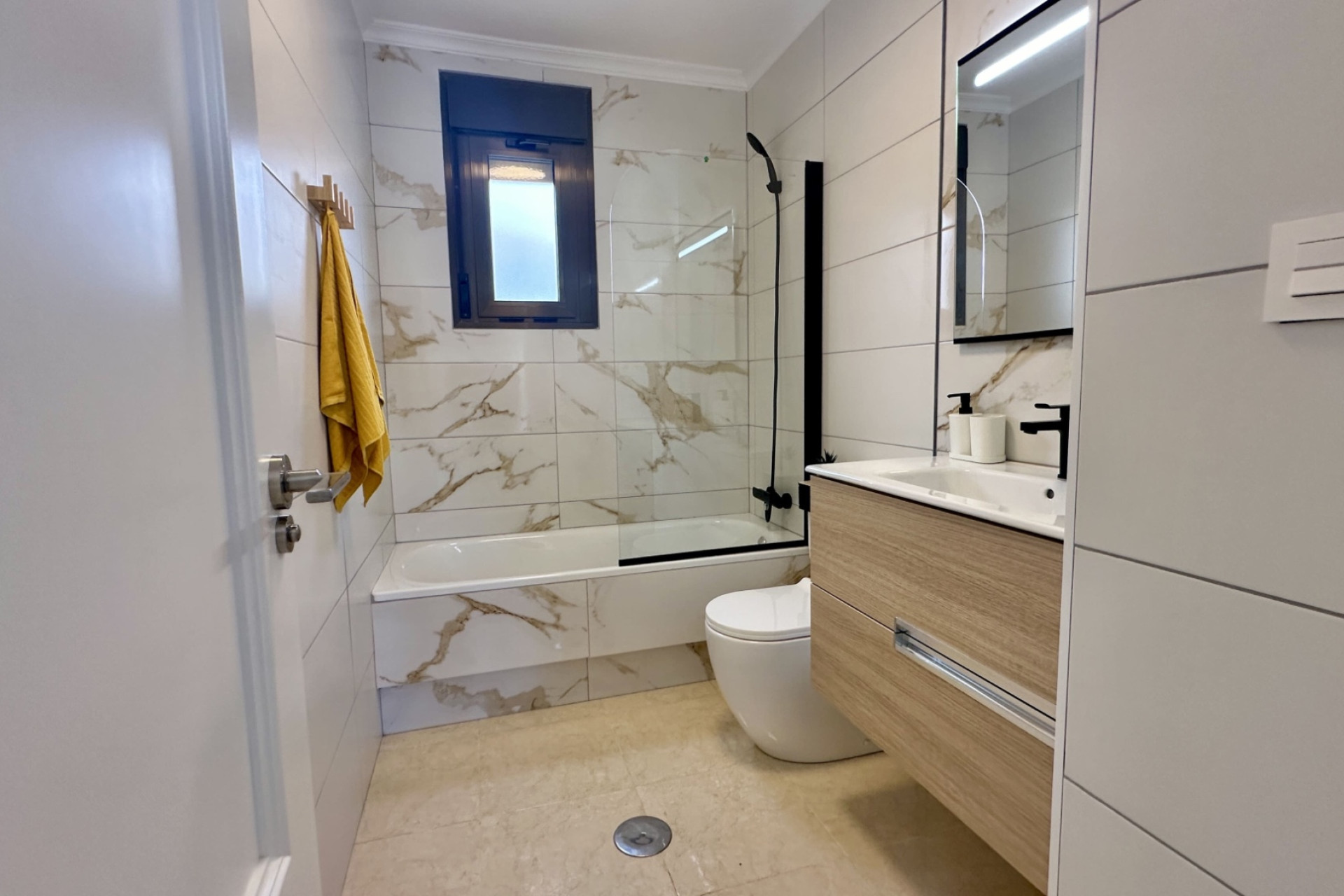 Wiederverkauf - Stadthaus - San Miguel de Salinas