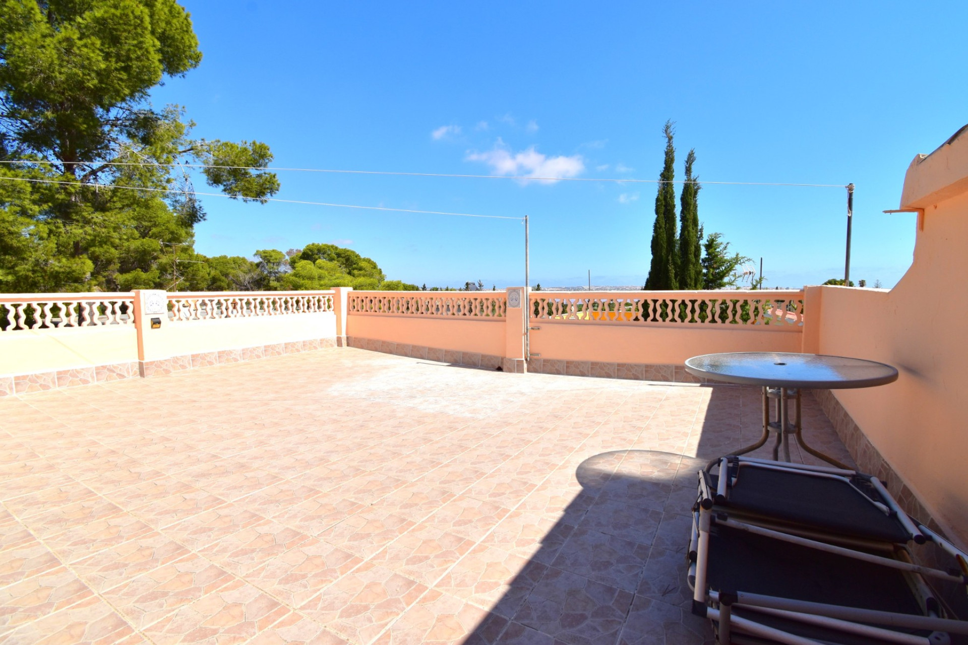 Wiederverkauf - Villa (detached) - Orihuela Costa - Los Balcones