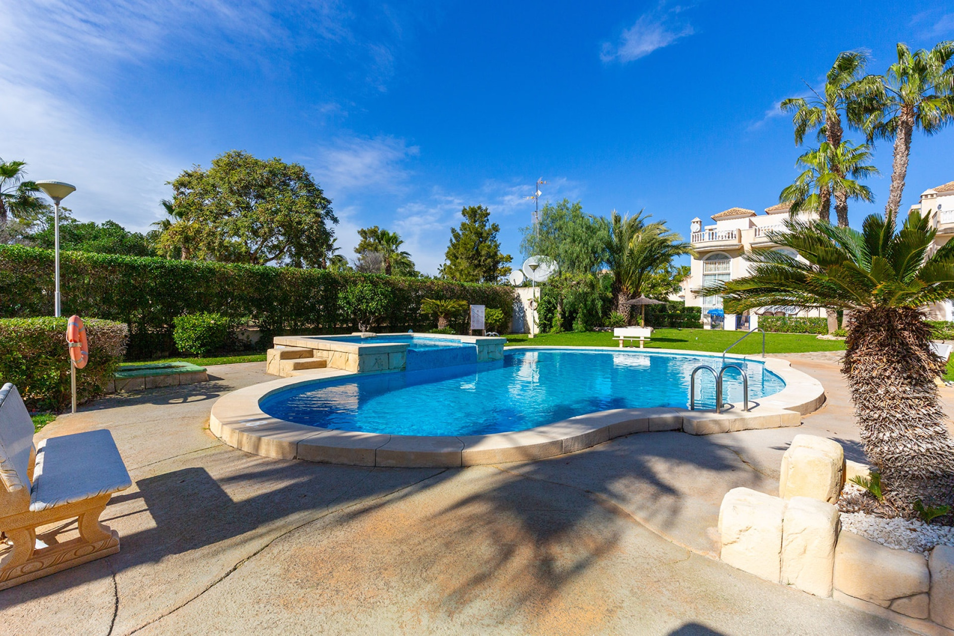 Wiederverkauf - Villa - Guardamar del Segura - El Raso