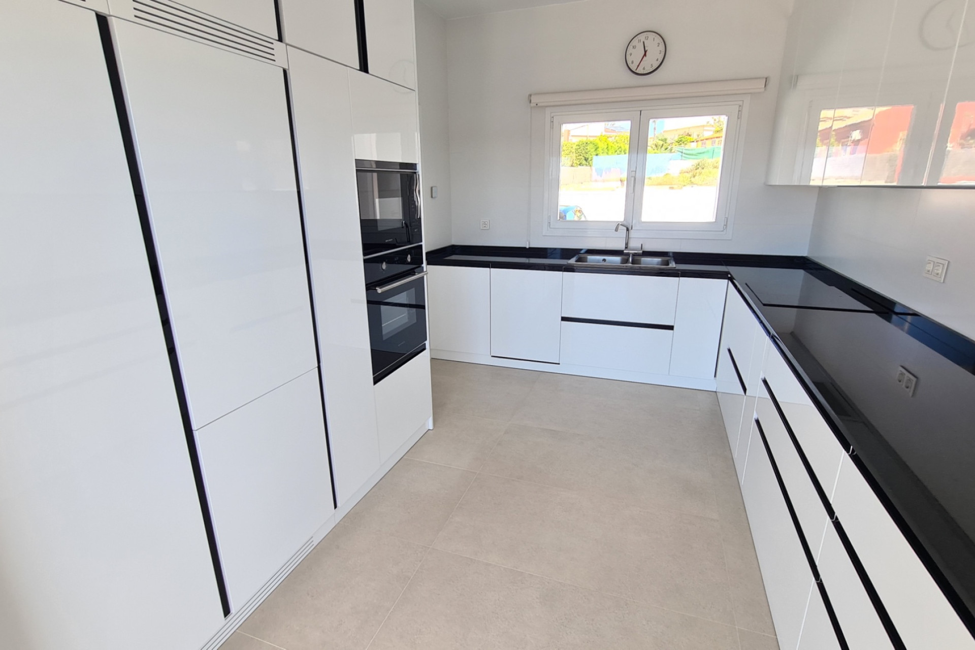 Wiederverkauf - Villa - La Marina - La Marina / El Pinet