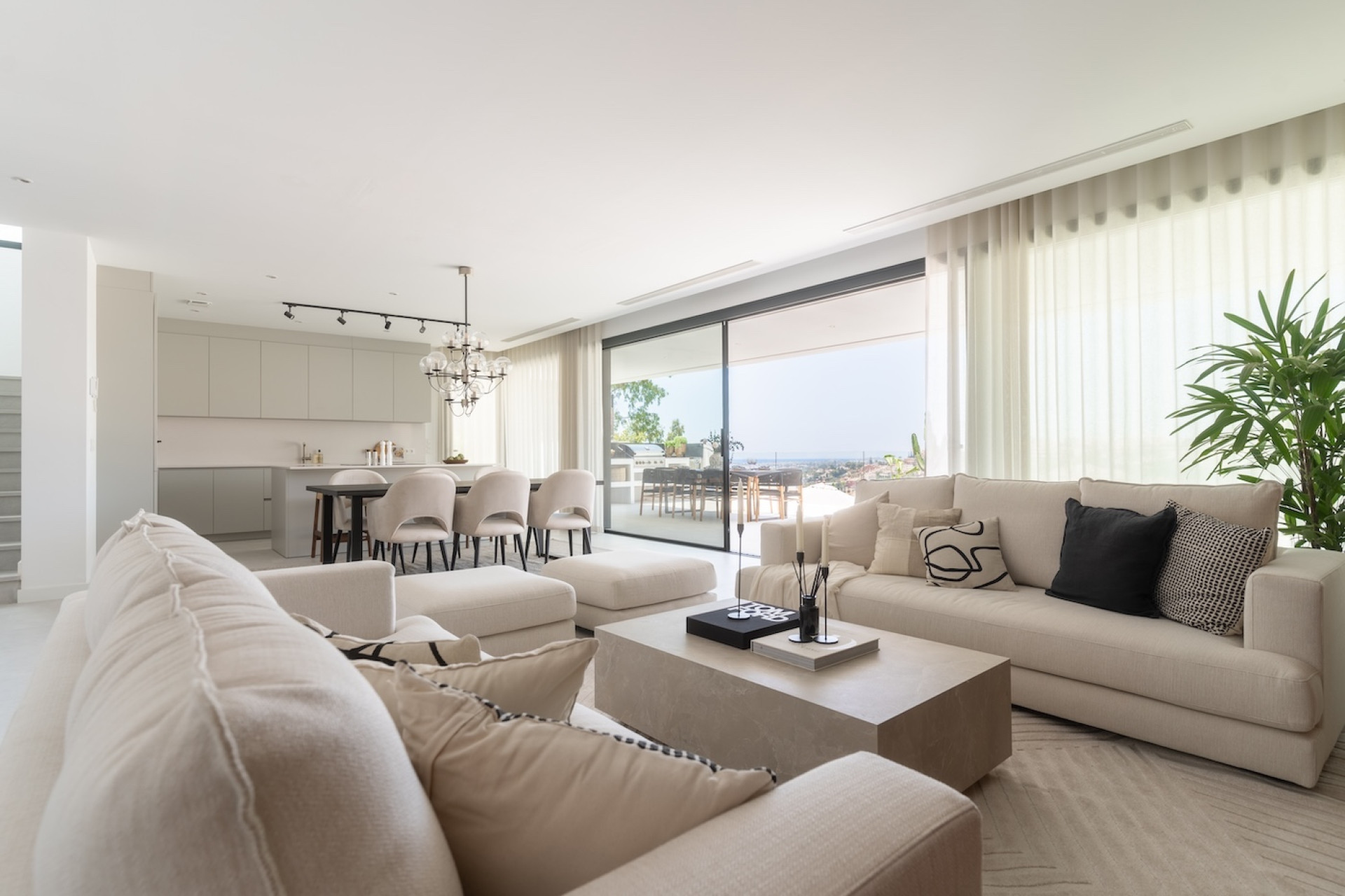 Wiederverkauf - Villa - Marbella - Nueva Andalucía