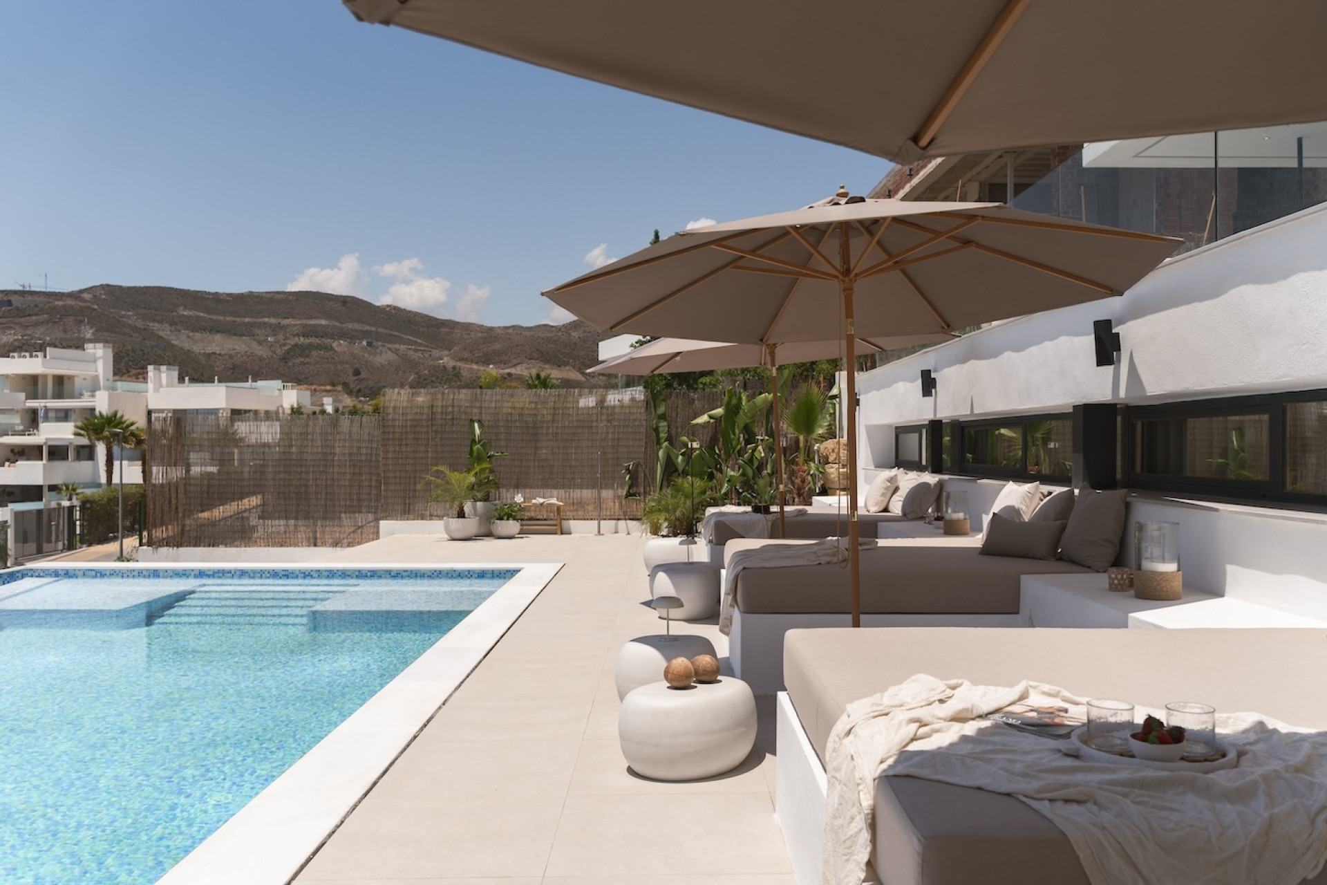 Wiederverkauf - Villa - Marbella - Nueva Andalucía