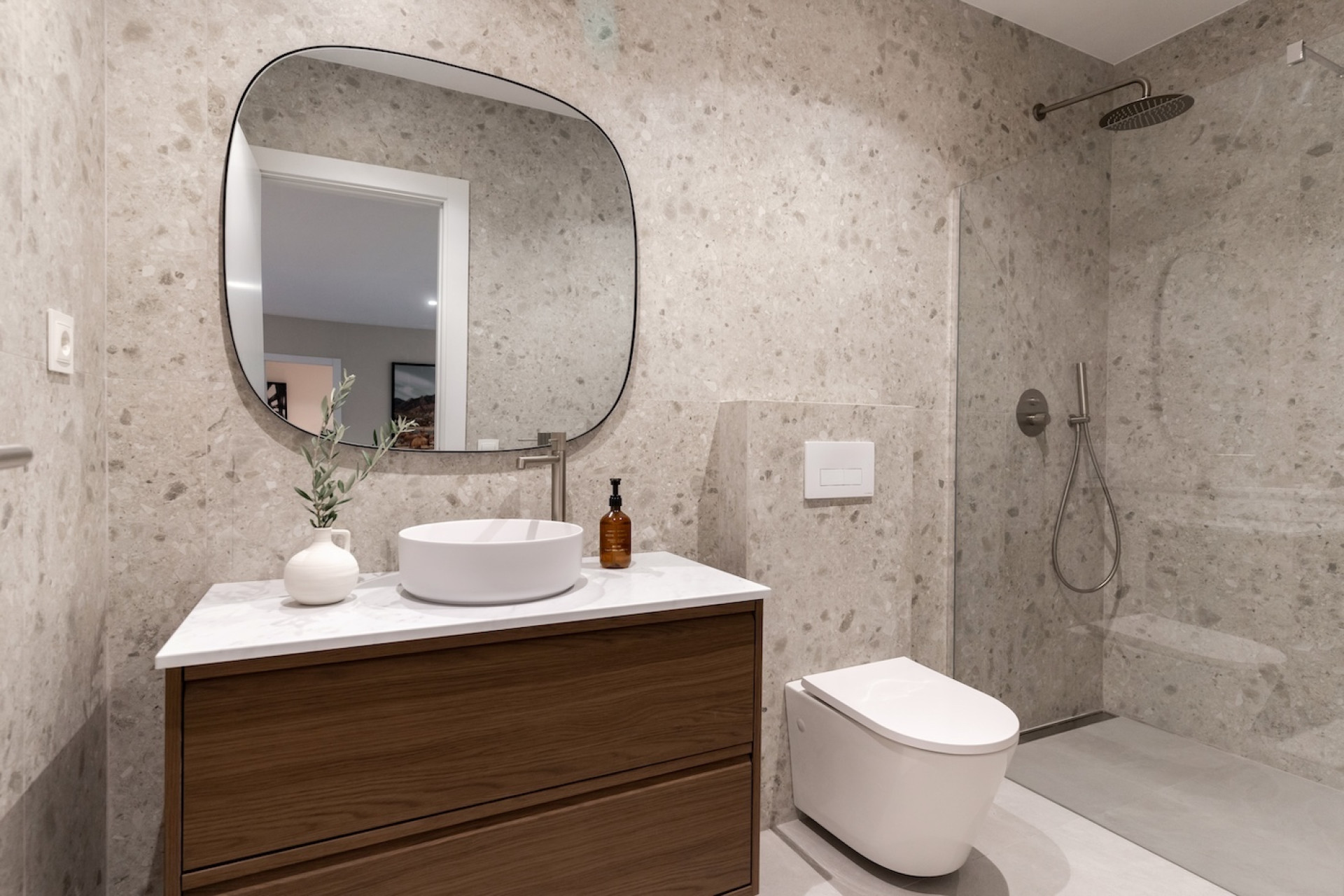 Wiederverkauf - Villa - Marbella - Nueva Andalucía