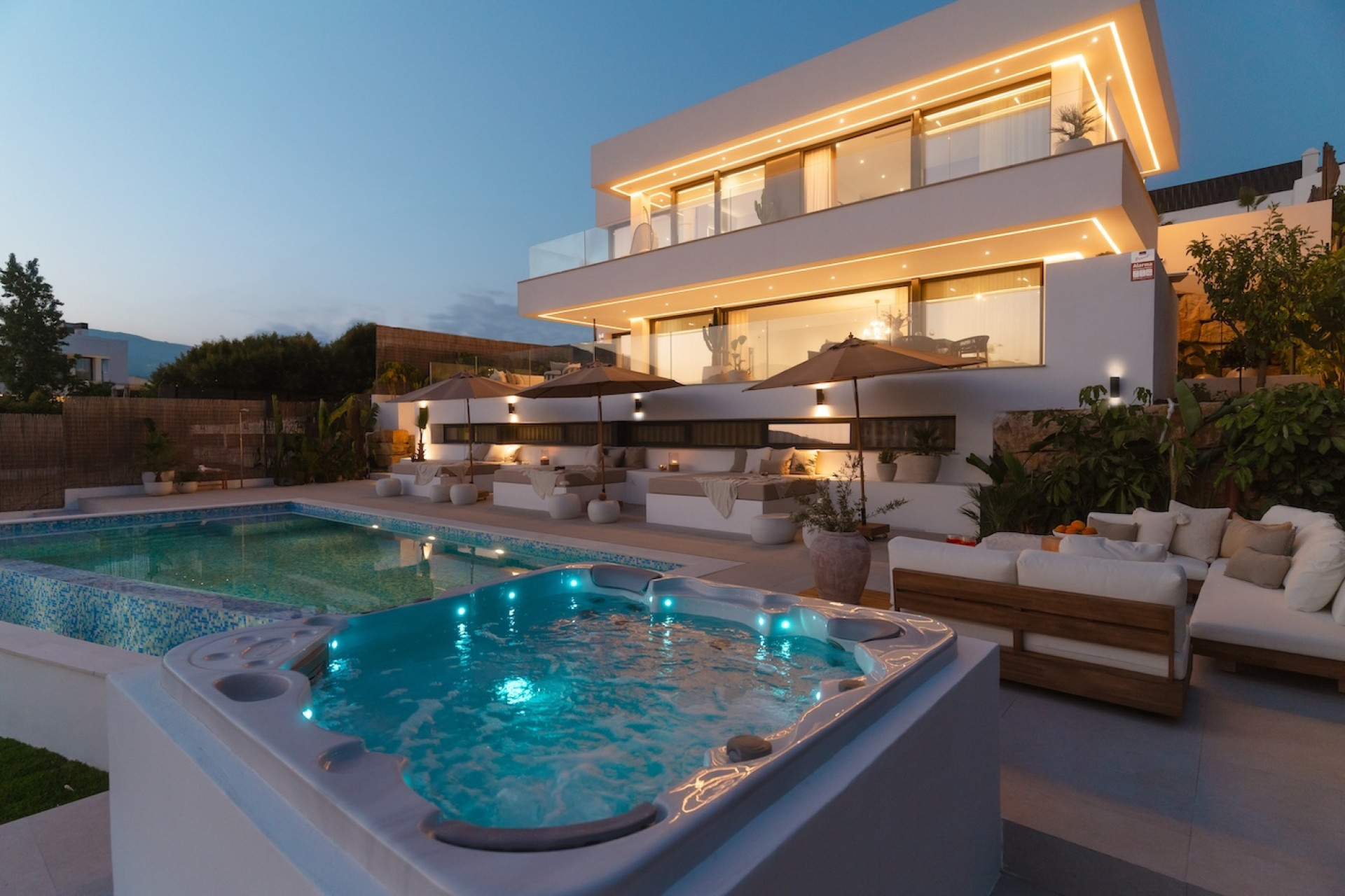 Wiederverkauf - Villa - Marbella - Nueva Andalucía