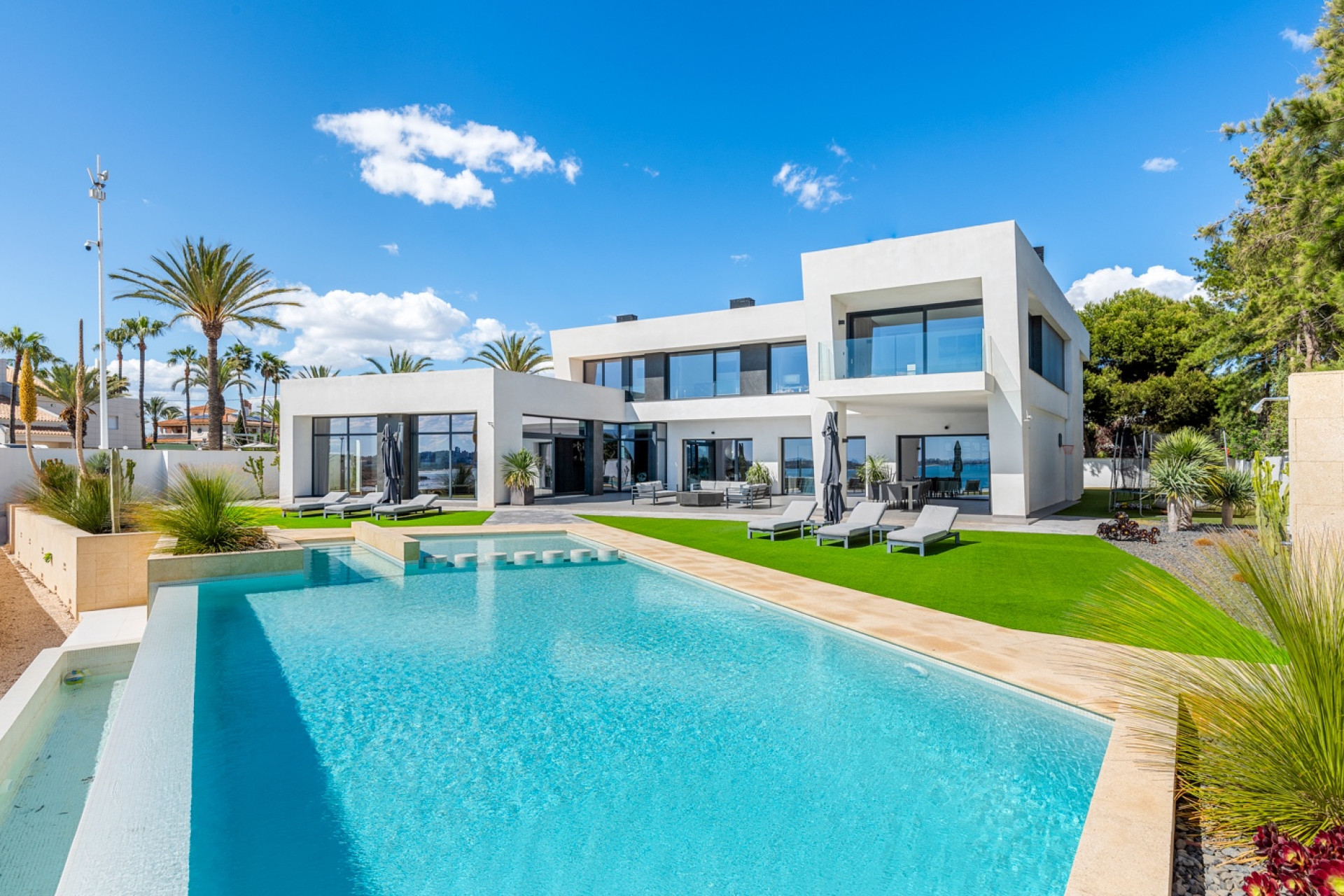Wiederverkauf - Villa - Orihuela Costa - Cabo Roig