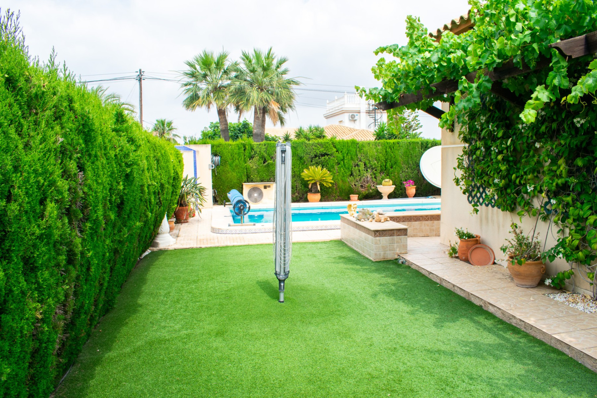 Wiederverkauf - Villa - Orihuela Costa - Cabo Roig *