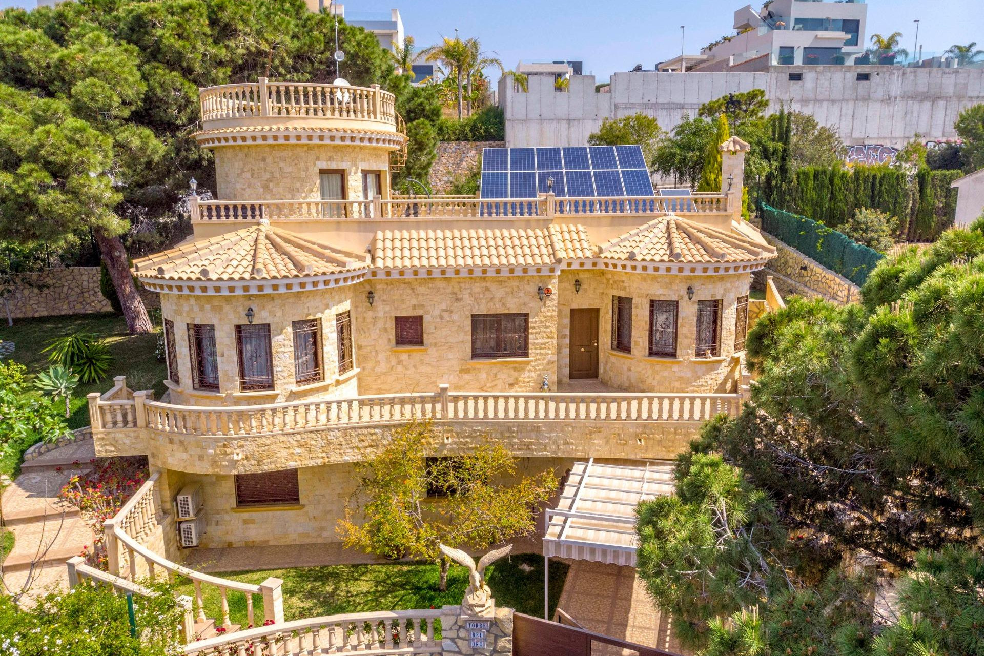 Wiederverkauf - Villa - Orihuela Costa - Campoamor