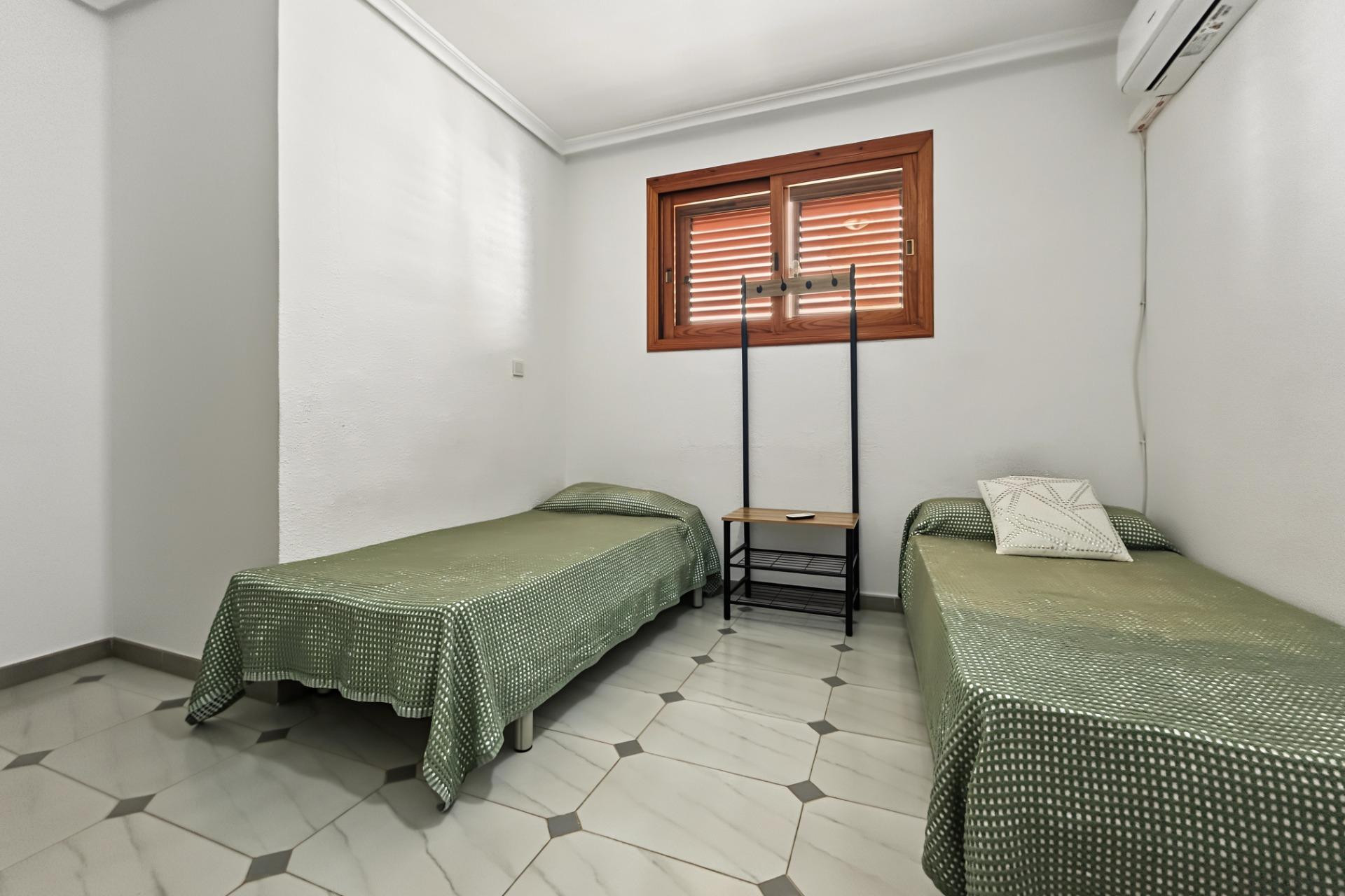 Wiederverkauf - Villa - Orihuela Costa - Campoamor
