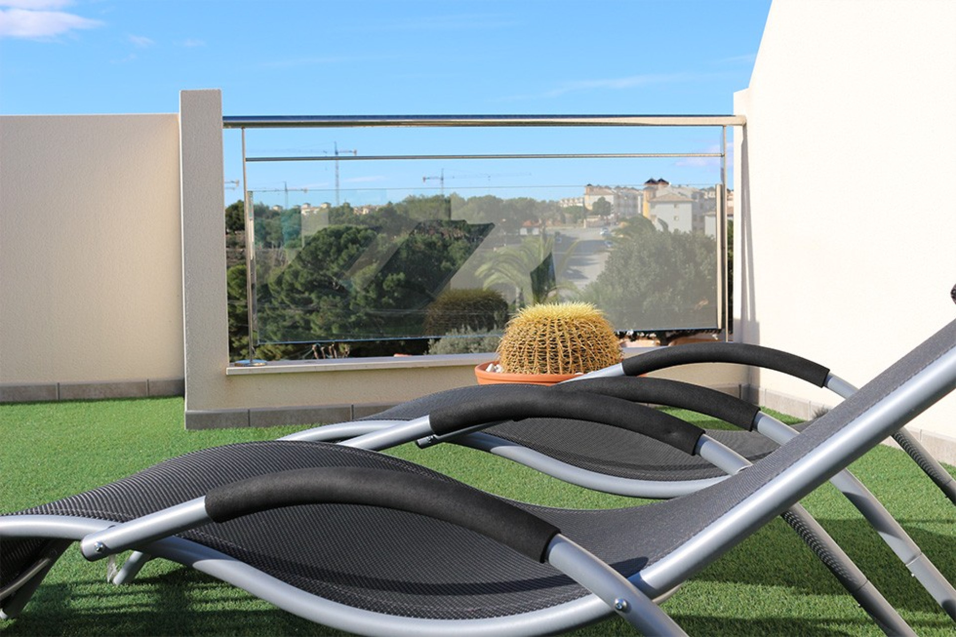 Wiederverkauf - Villa - Orihuela Costa - La Zenia