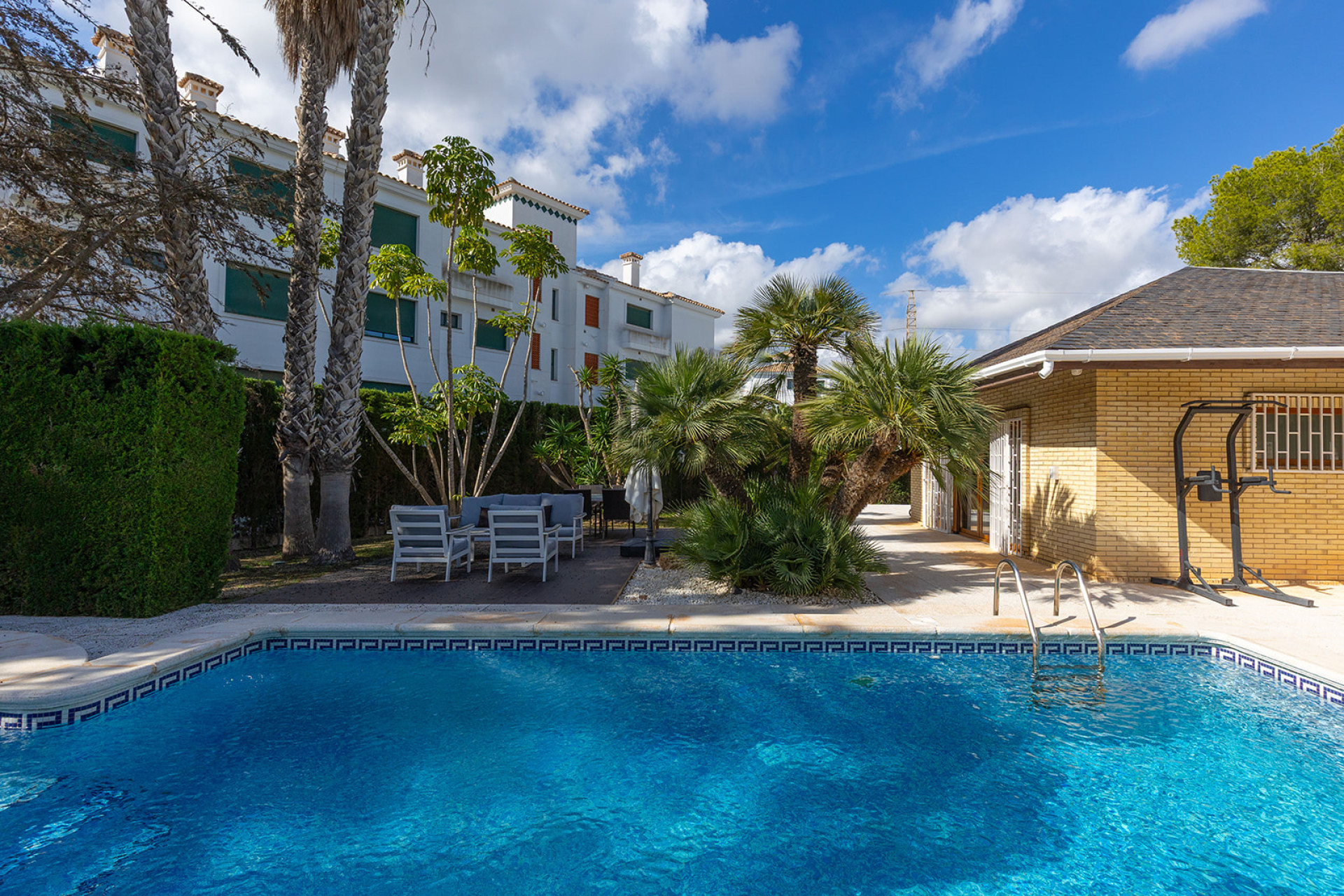 Wiederverkauf - Villa - Orihuela Costa - Las Filipinas