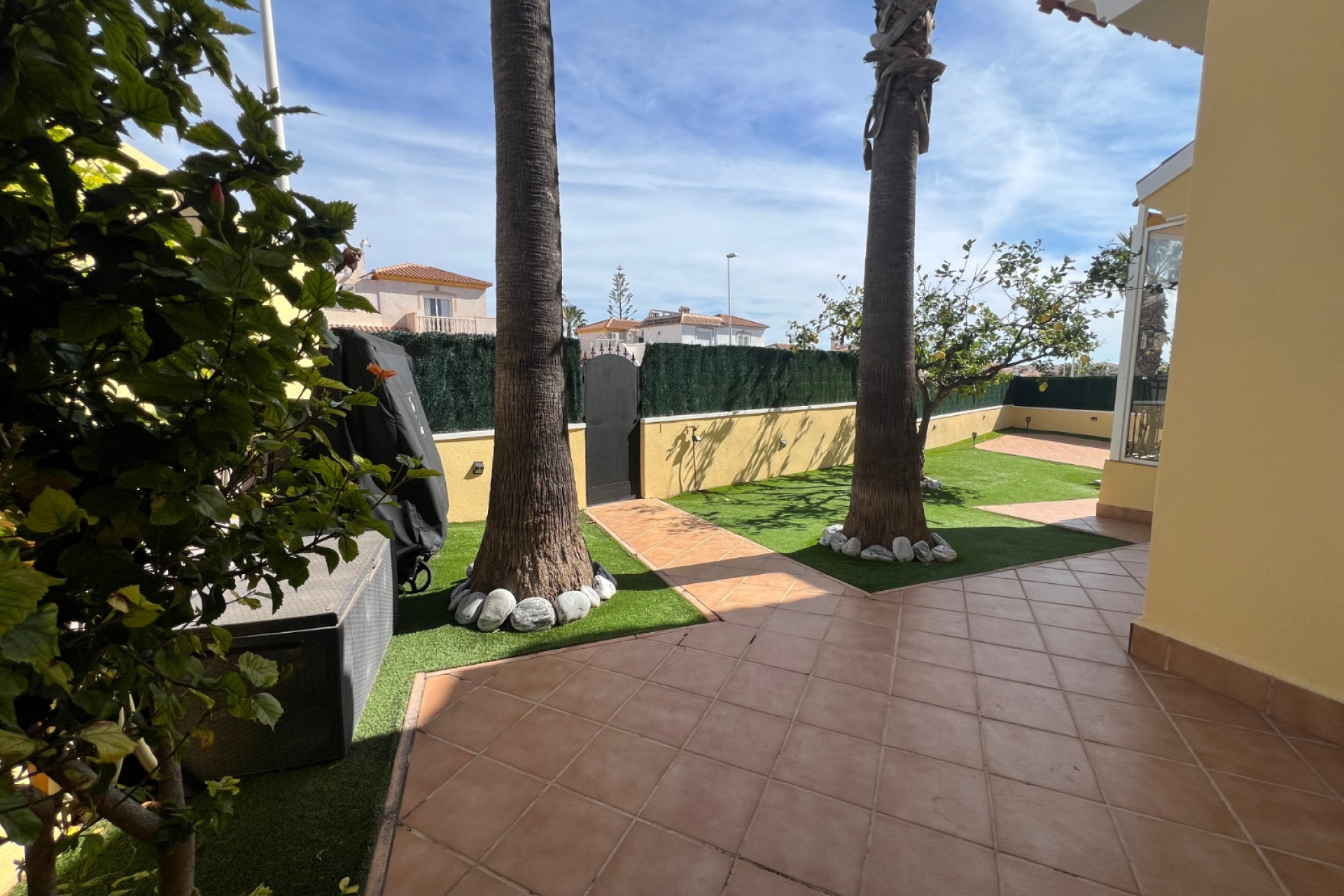 Wiederverkauf - Villa - Orihuela Costa - Los Dolses