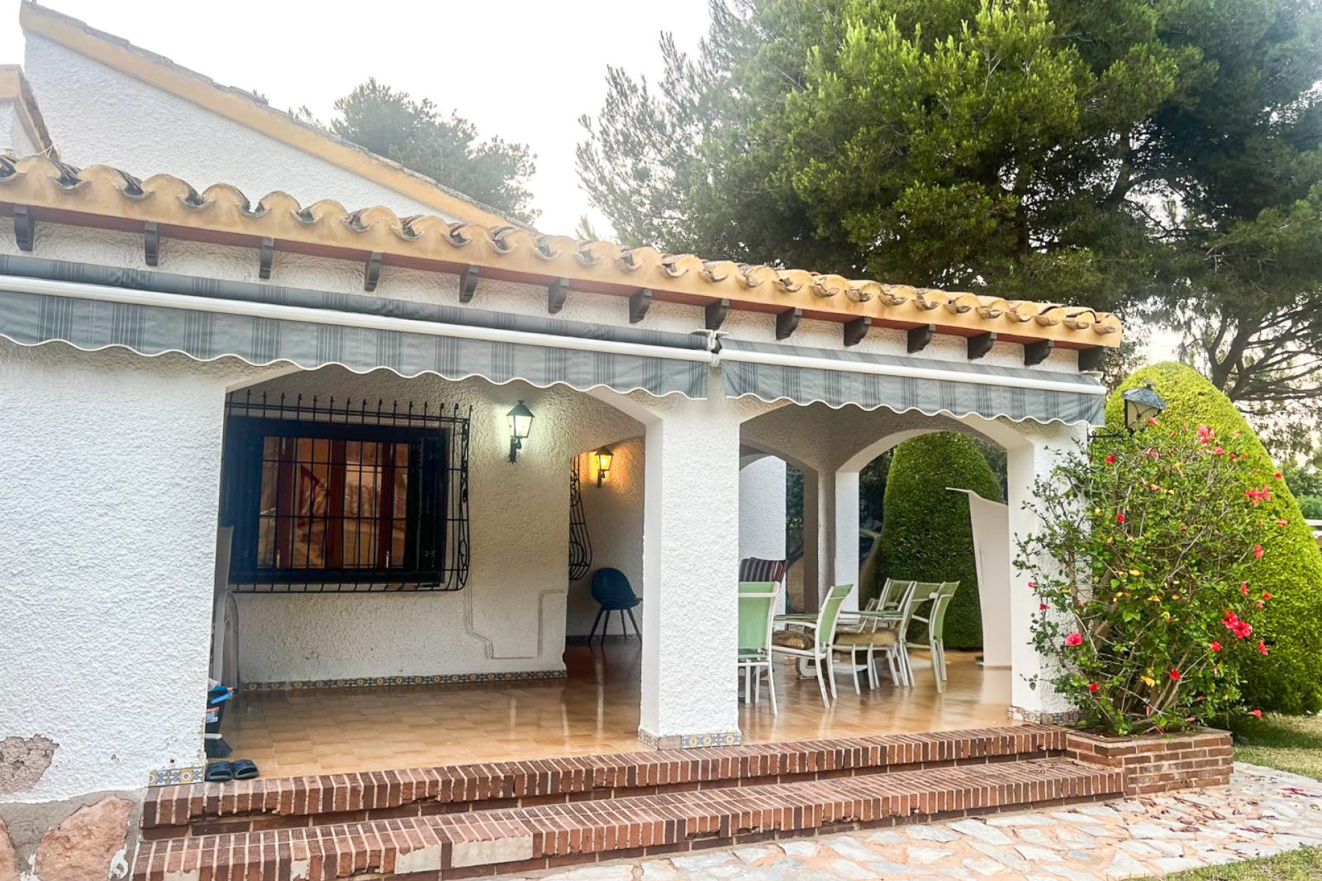 Wiederverkauf - Villa - Orihuela Costa - Punta Prima