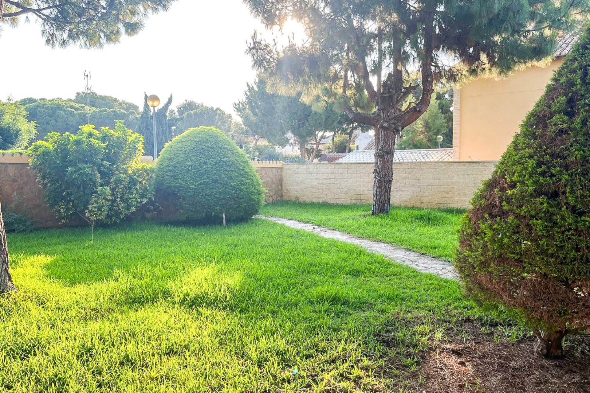 Wiederverkauf - Villa - Orihuela Costa - Punta Prima