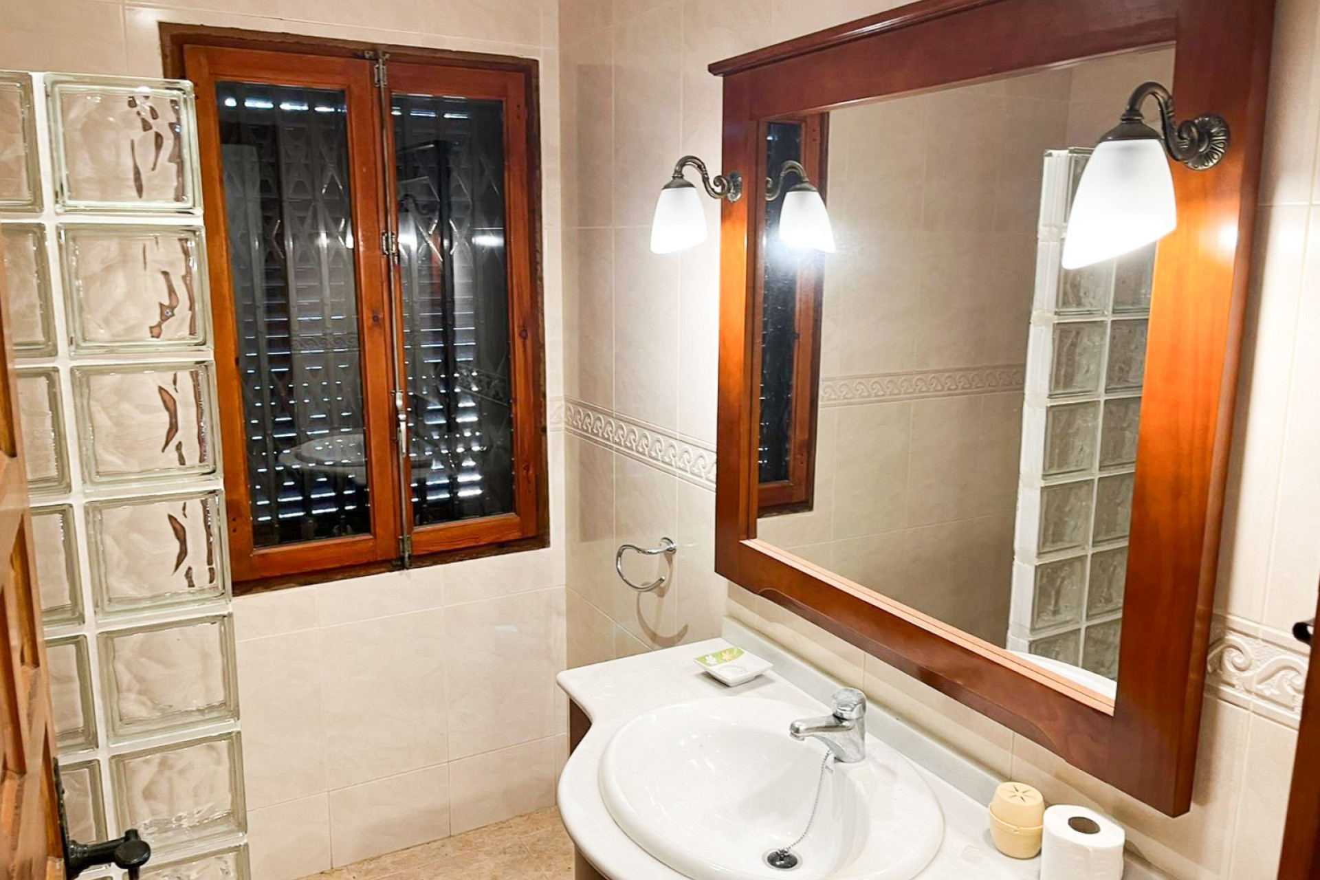 Wiederverkauf - Villa - Orihuela Costa - Punta Prima