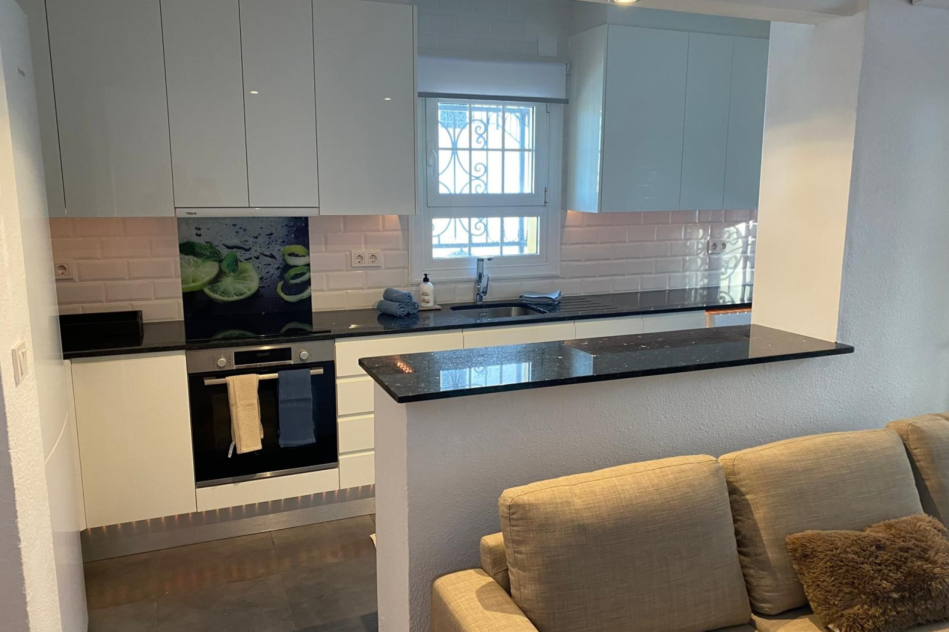 Wiederverkauf - Villa - Orihuela Costa - Villamartín