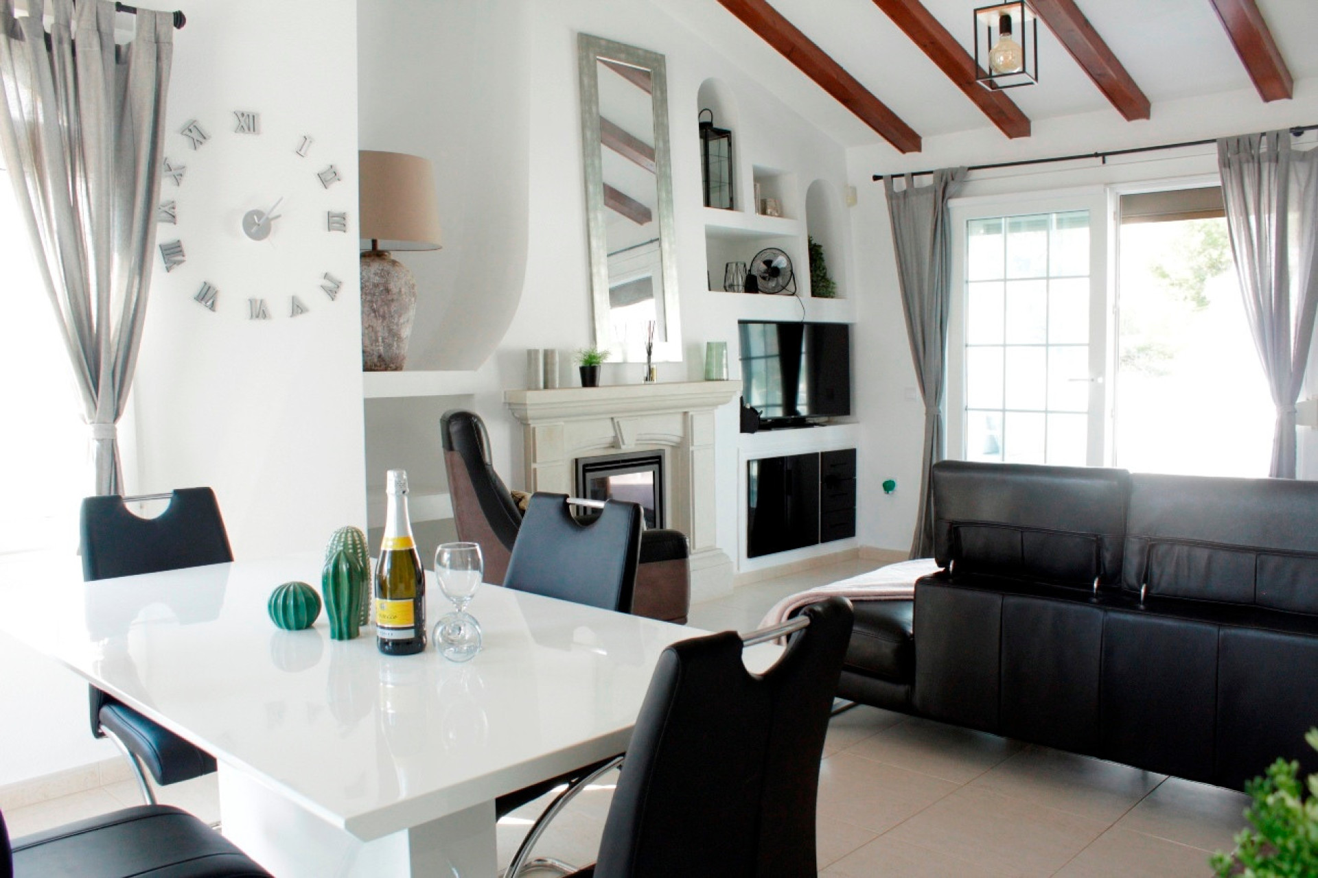 Wiederverkauf - Villa - Orihuela Costa - Villamartín