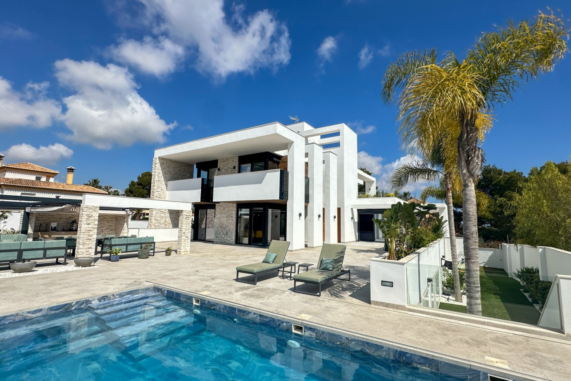 Wiederverkauf - Villa - Orihuela Costa - Villamartín