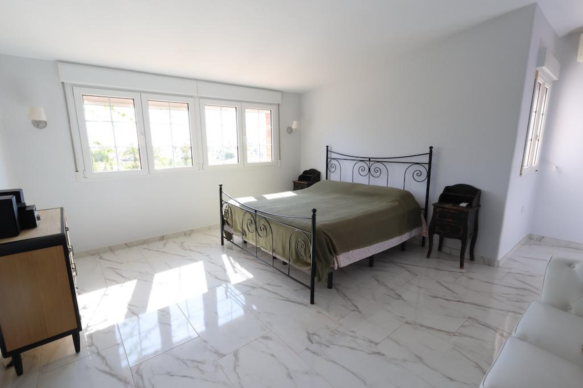 Wiederverkauf - Villa - Orihuela Costa - Villamartín