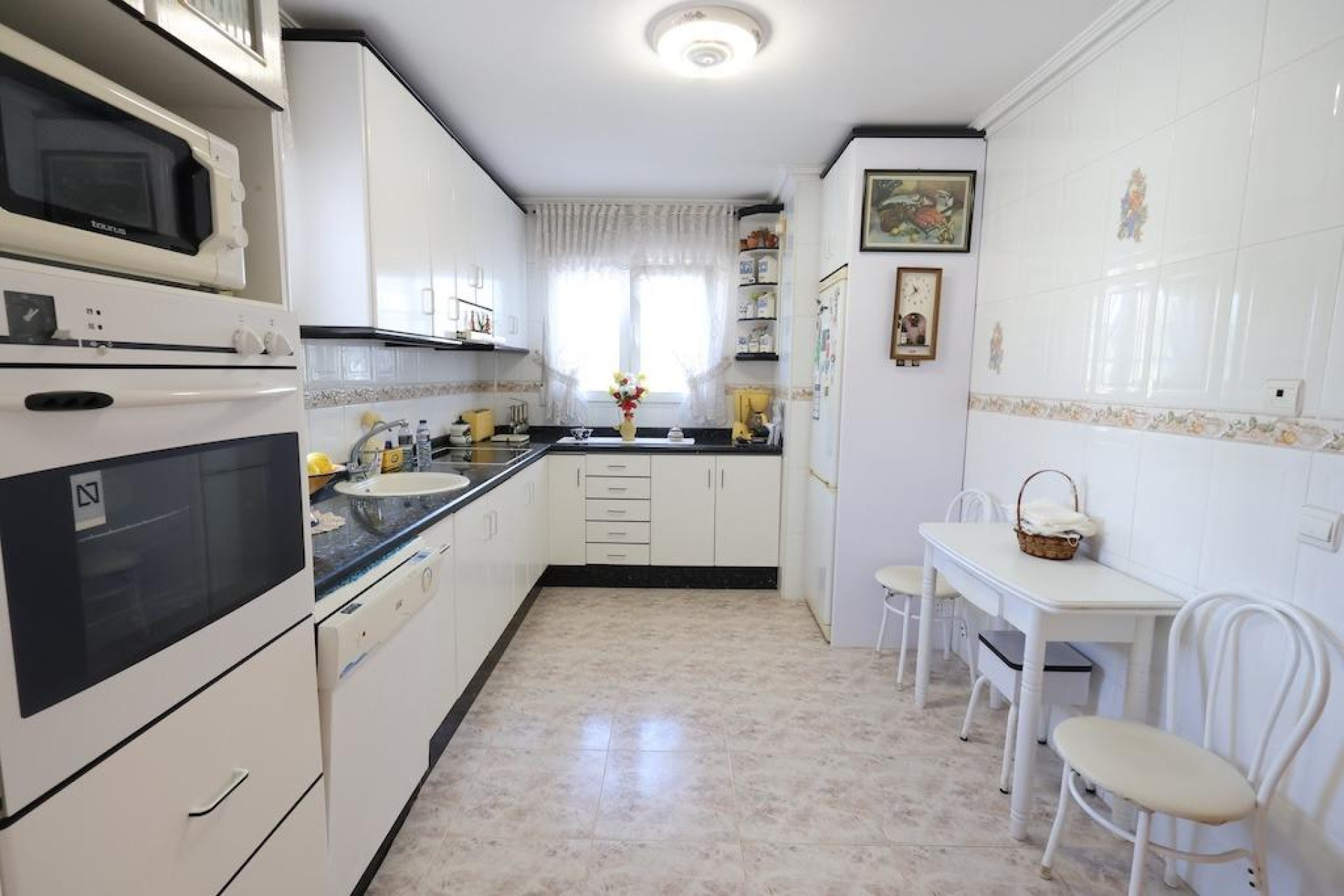 Wiederverkauf - Villa - Orihuela Costa - Villamartín