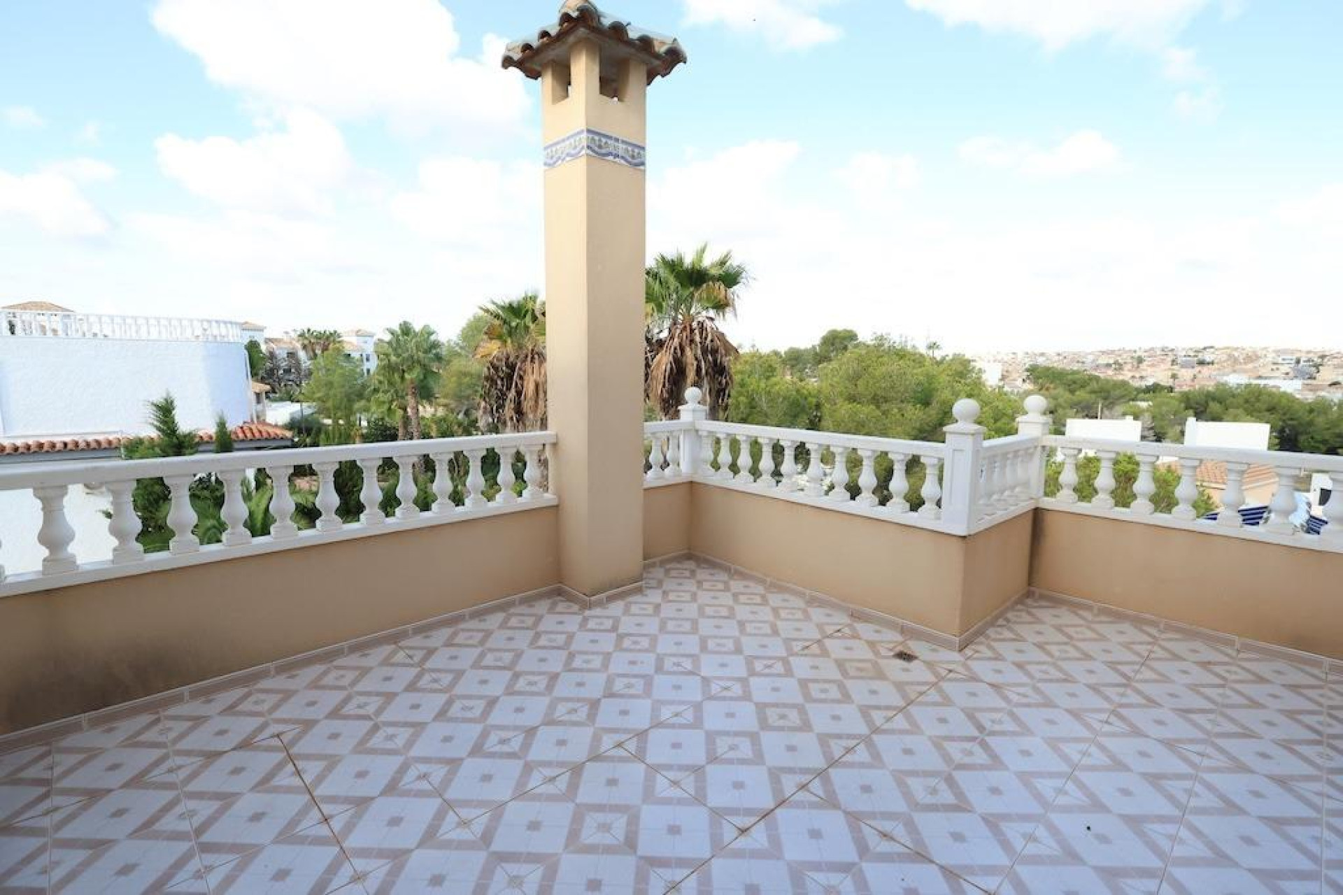 Wiederverkauf - Villa - Orihuela Costa - Villamartín