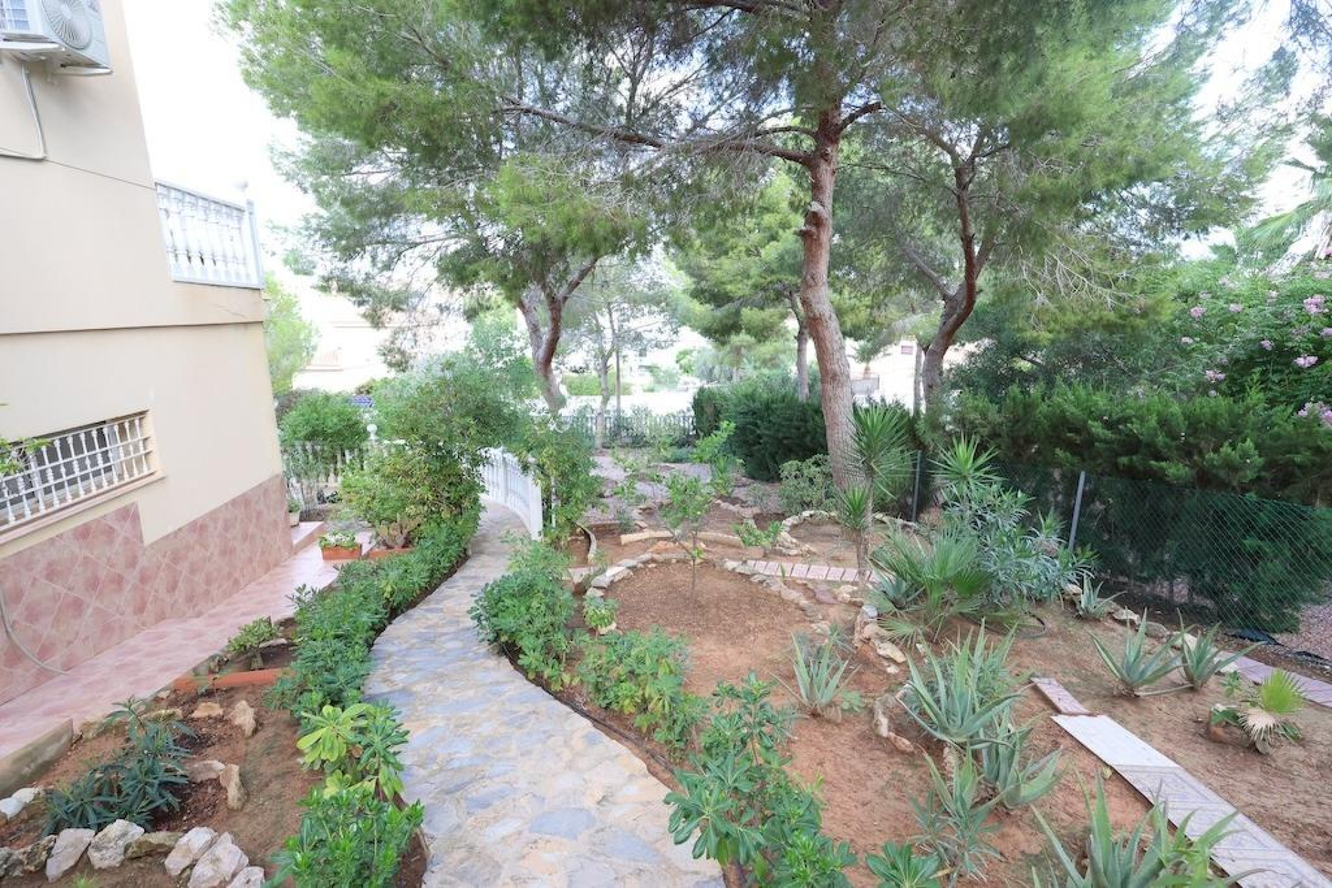 Wiederverkauf - Villa - Orihuela Costa - Villamartín