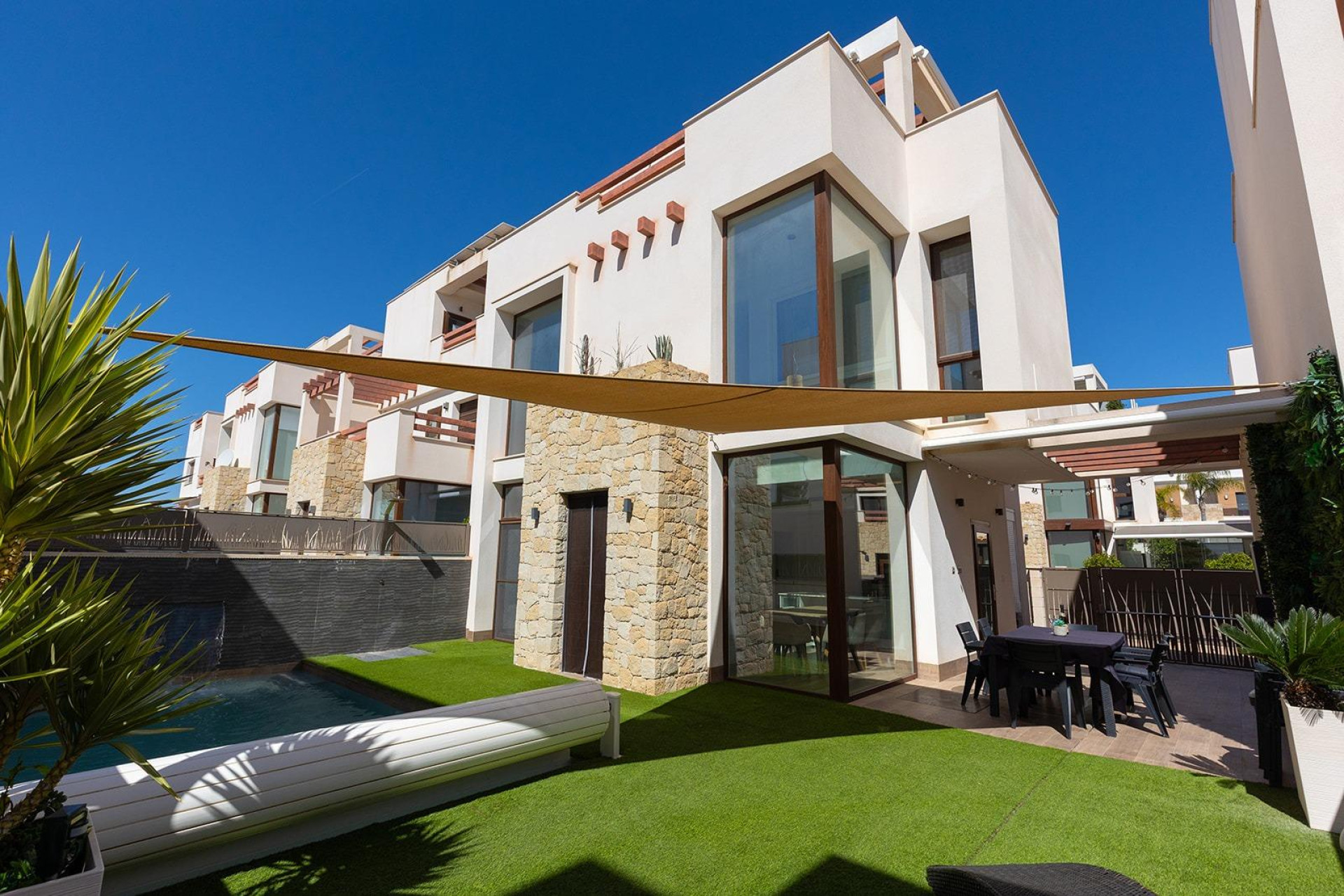 Wiederverkauf - Villa - Rojales - Pueblo bravo