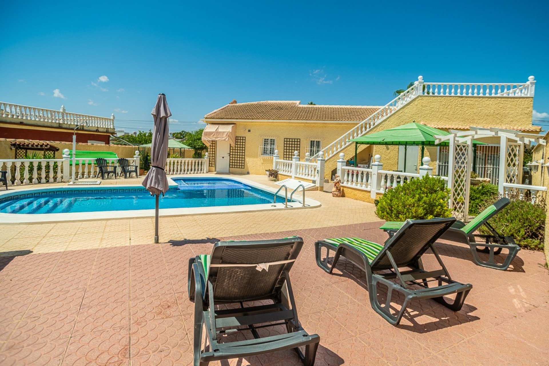 Wiederverkauf - Villa - Torrevieja - La Siesta