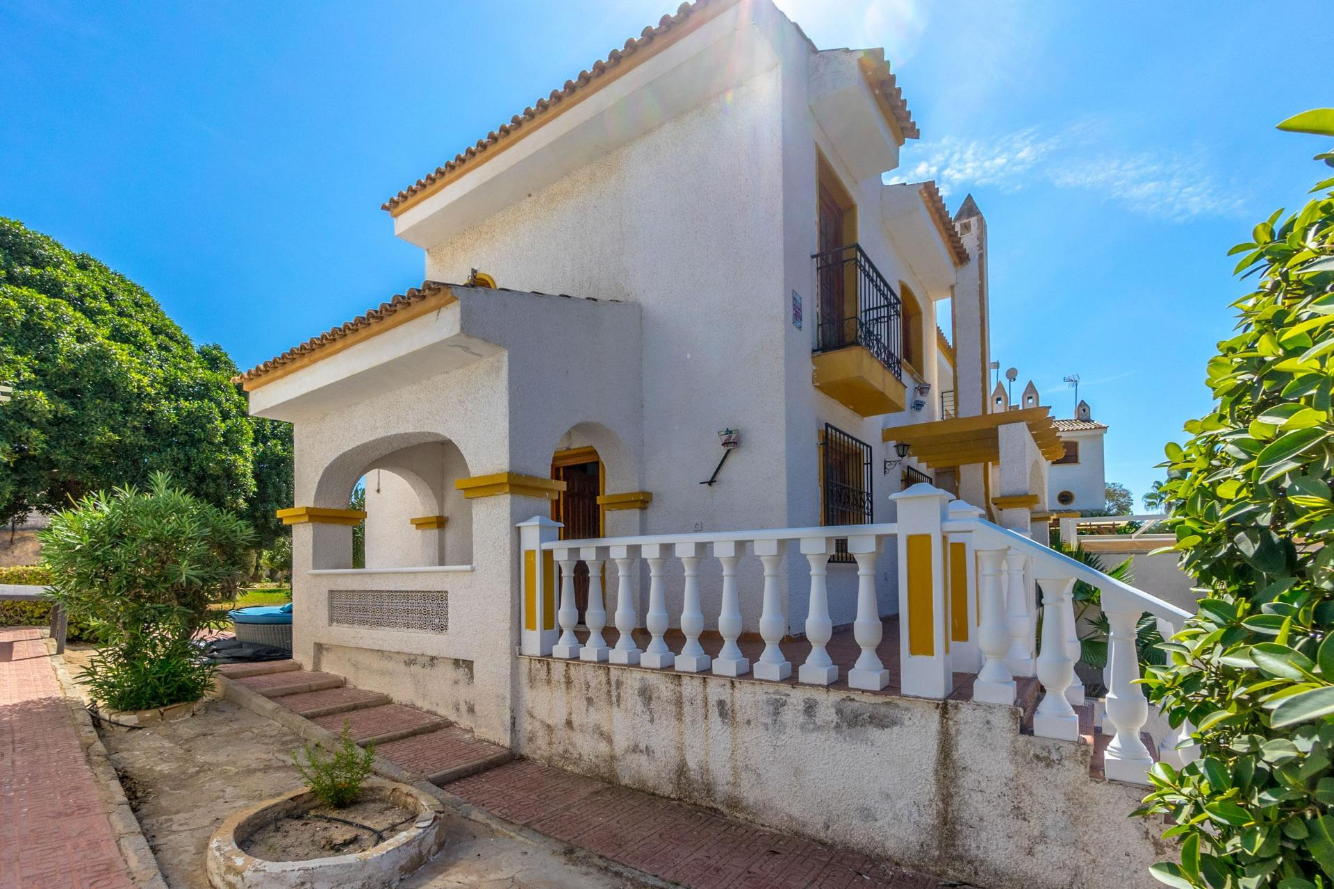 Wiederverkauf - Villa - Torrevieja - Los altos