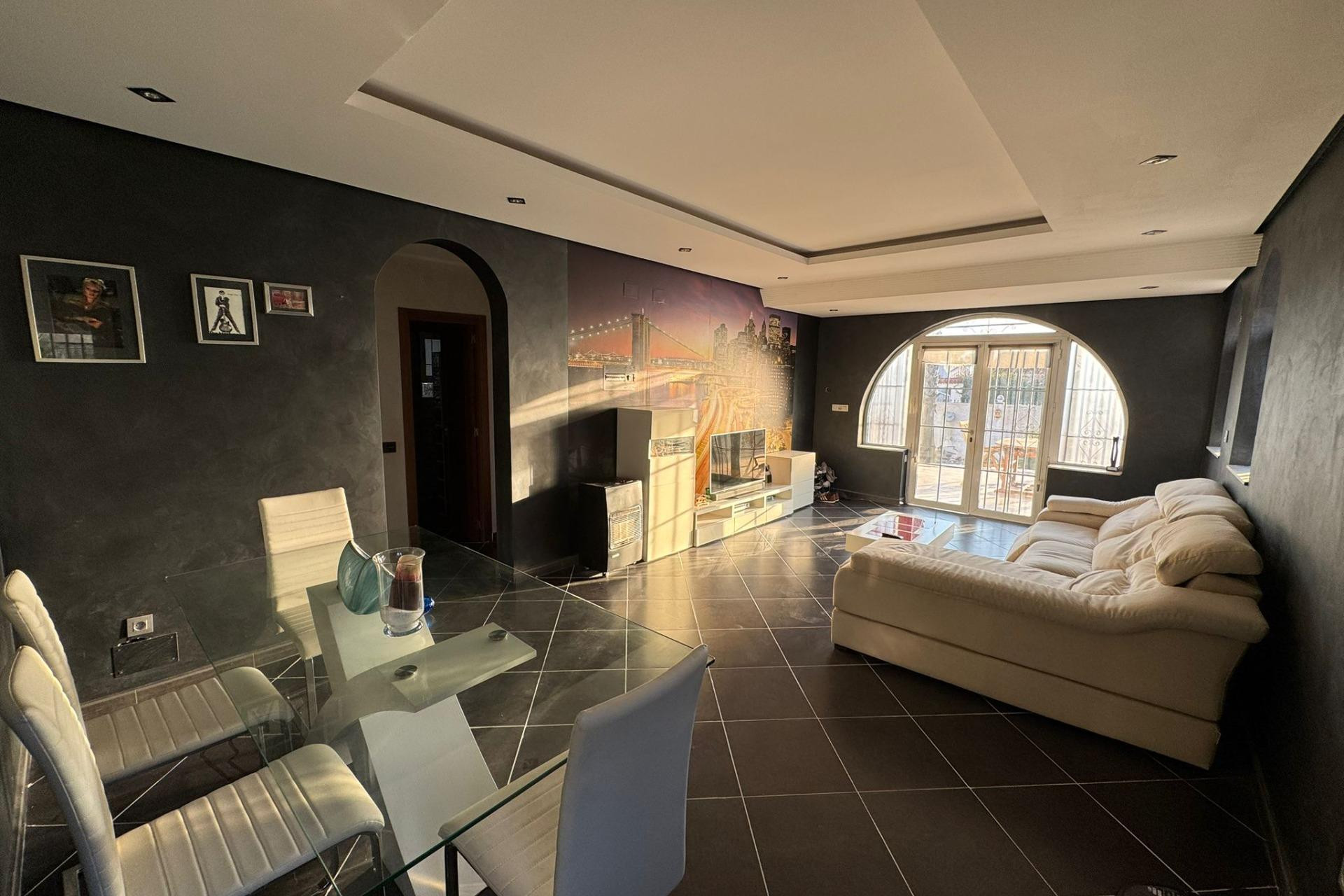 Wiederverkauf - Villa - Torrevieja - San luis
