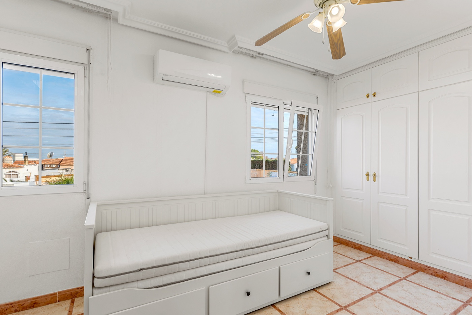 Wiederverkauf - Villa - Torrevieja - torrevieja