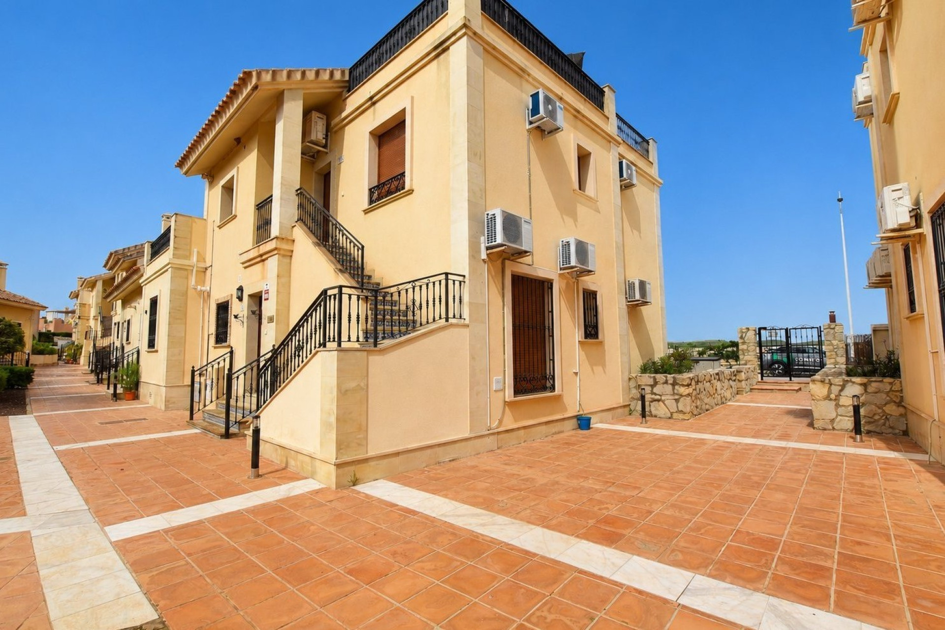 Wiederverkauf - Wohnung - Algorfa - La Finca Golf Resort